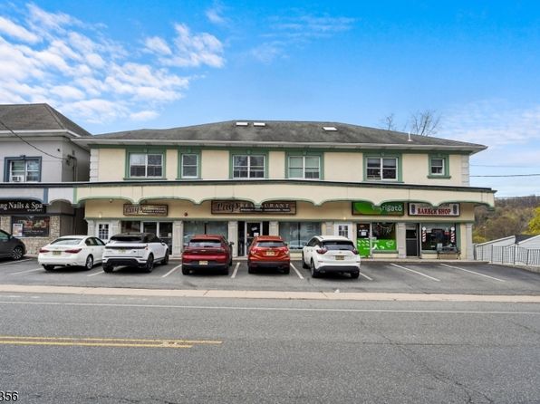 581 High Mountain Rd APT 3