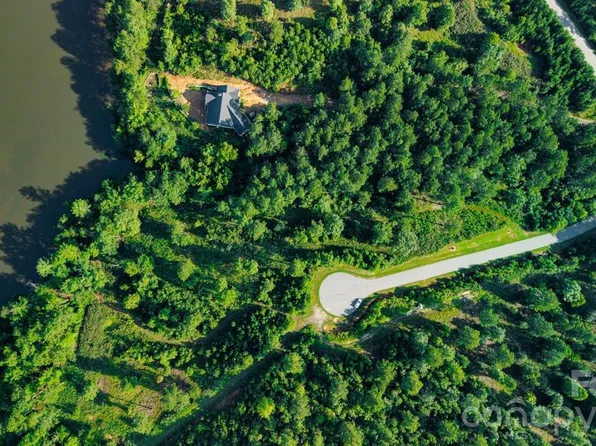 2198 Inlet Shore Rd NE #28, Connelly Springs, NC 28612
