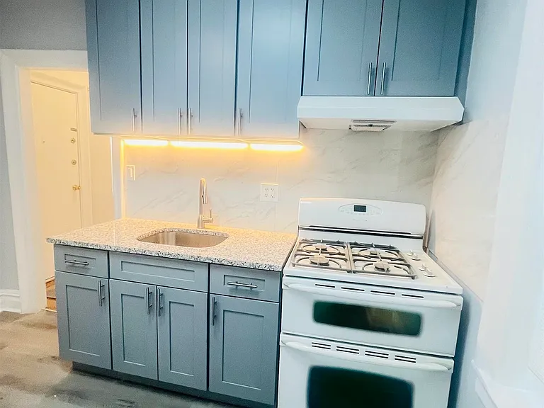 3718 Park Ave #C1 — Photo 4