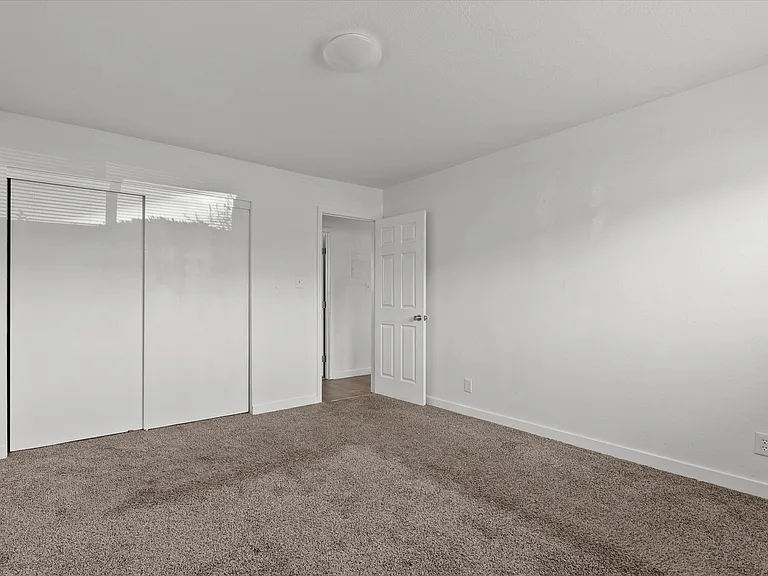 3255 Neil Rd #B — Photo 20