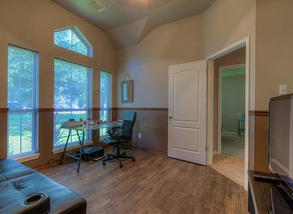 5th image of 3611 Eagles Nest St