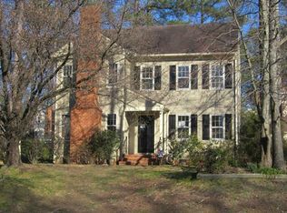 2605 Chatham Woods Dr, Henrico, VA 23233
