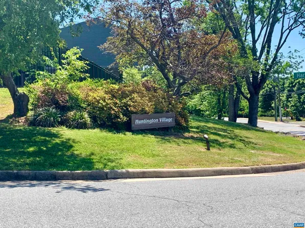 327 Harvest Dr, Charlottesville, VA 22903