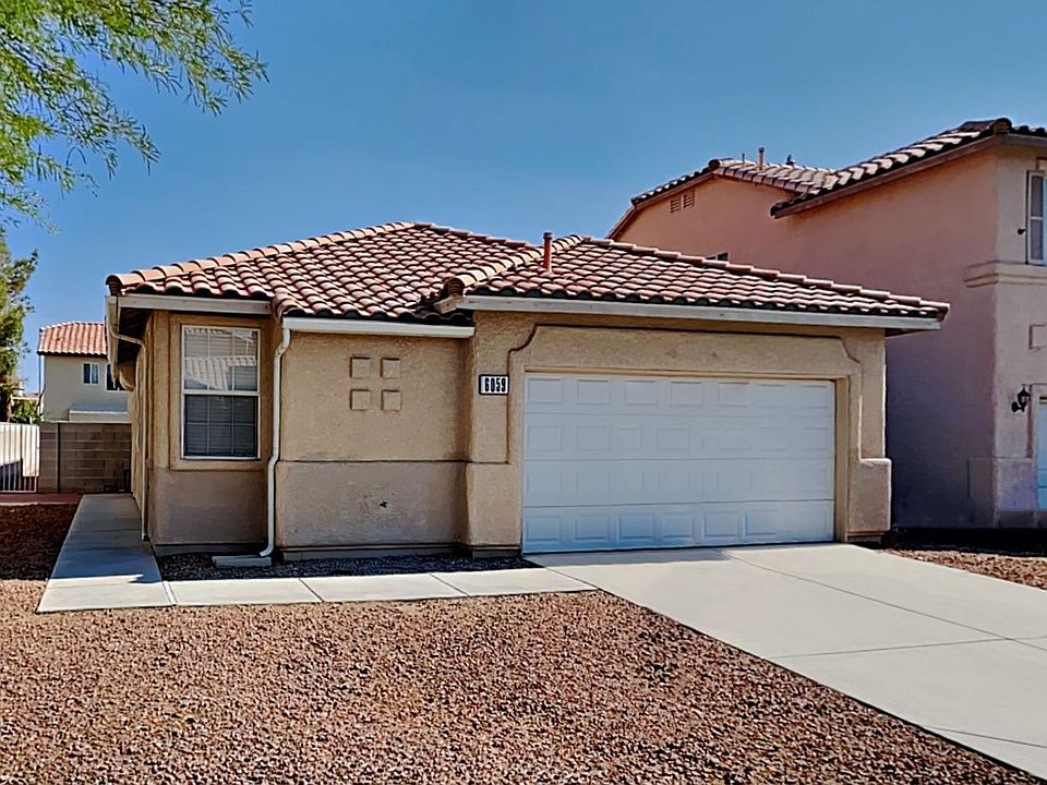 1st image of 7069 College Park Ln