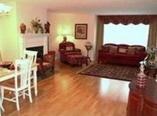 32 Swift Ln, Merrimack, NH 03054