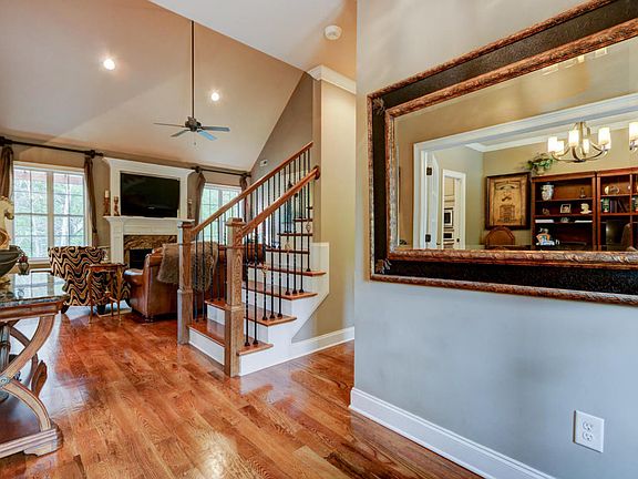 5th image of 8873 Ebenezer Oaks Ln