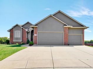 2336 S McKenzie Ct, Andover, KS 67002