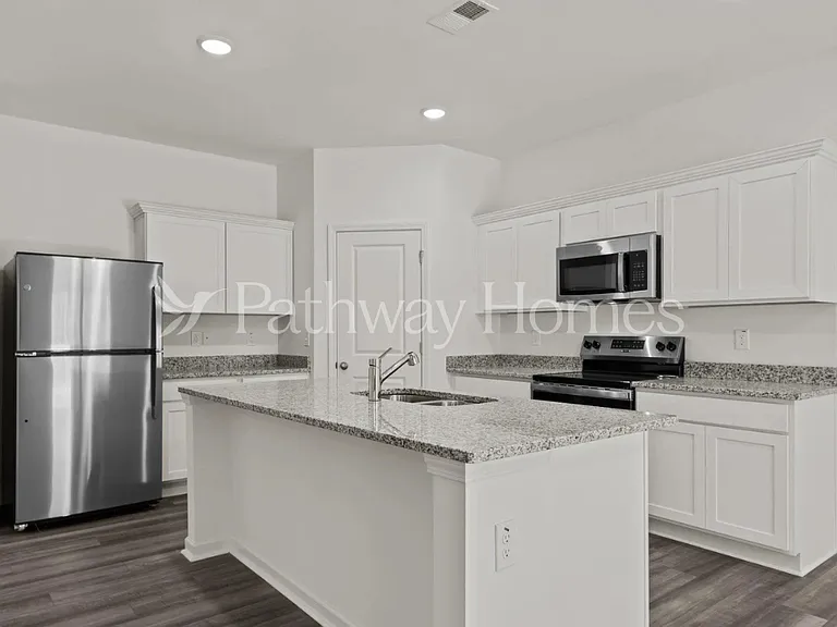 12720 Haymarket Rd — Photo 7