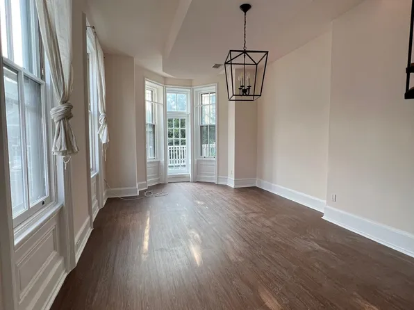 702 N 5th St #2/3R, Philadelphia, PA 19123