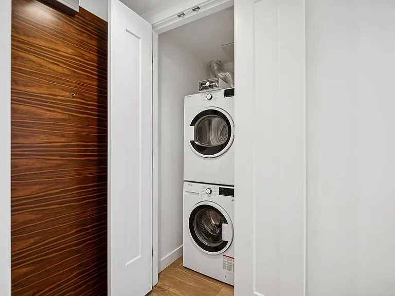 2100 Bellevue Ave #B-101 — Photo 30