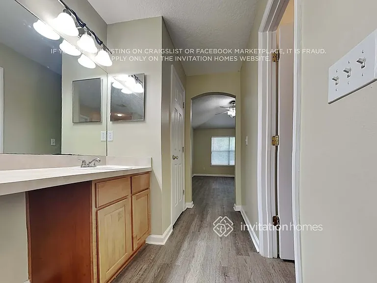 13948 Bradley Cove Rd — Photo 12