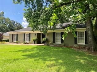 1818 Shoreham Dr, Montgomery, AL 36106