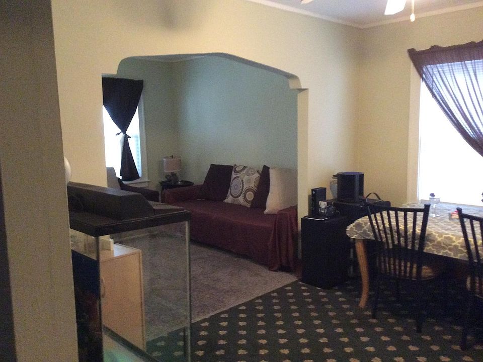 2nd image of 14419 Wellesley St APT 1