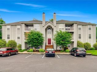 3624 Morris Farm Dr APT 2C, Greensboro, NC 27409