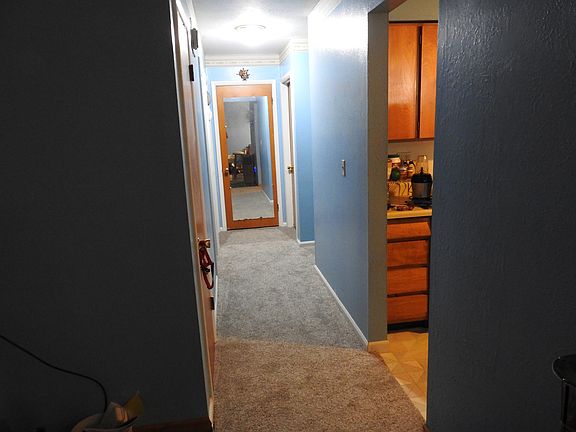4th image of 131 Lones Dr