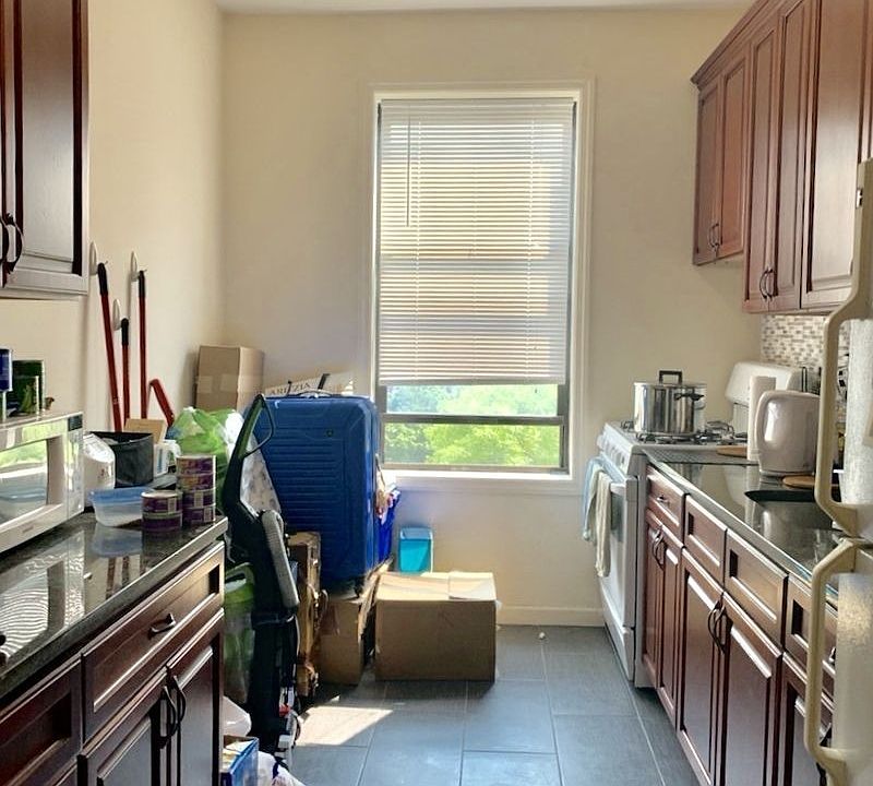 1st image of 3616 24th Ave APT 4D