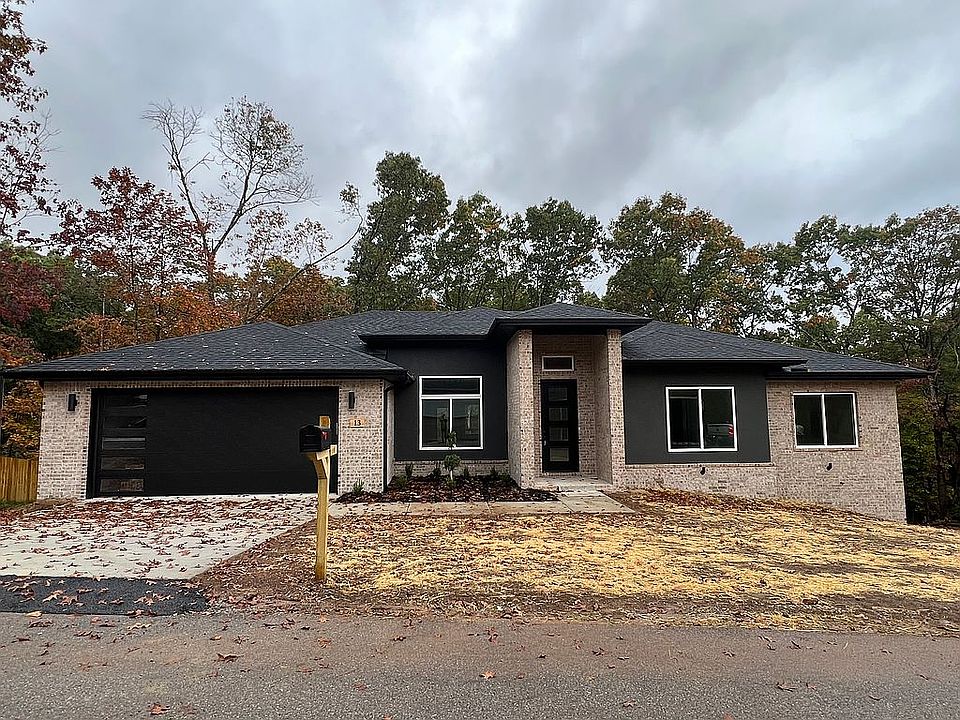 1st image of 13 Tarleton Cir