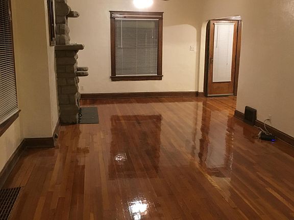 2nd image of 702 E 43rd St