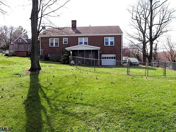 2nd image of 185 Montevista Ave
