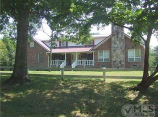 678 Pigeon Springs Rd, Tracy city, TN 37387