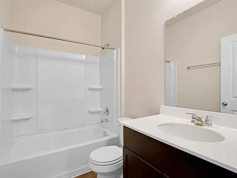 200 Janice Rd — Photo 20