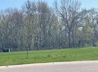 210 19th Street Cir NE, Barnesville, MN 56514