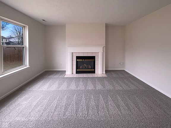 3rd image of 6454 Waterstone Dr