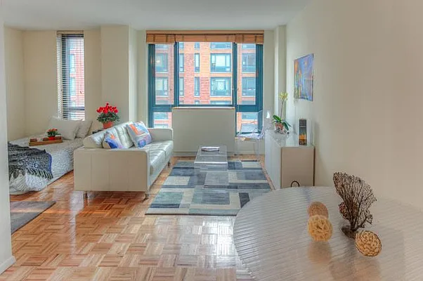 Rented by One Irving Place Realty | media 1