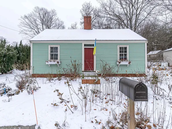 53 Newmarket Road, Durham, NH 03824