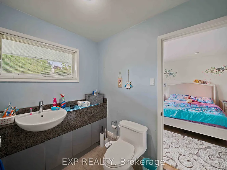 304 Roger Rd — Photo 25