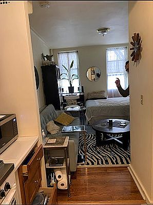 3rd image of 308 E 80th St APT 4D