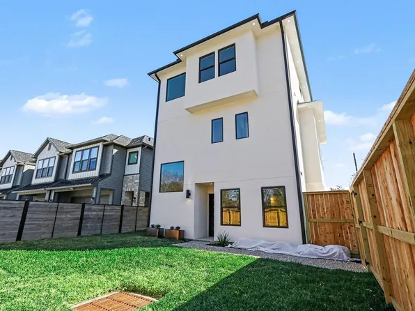 1214 Wycliffe Dr, Houston, TX 77043