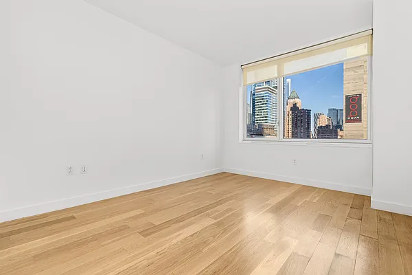 Rented by Compass | media 6