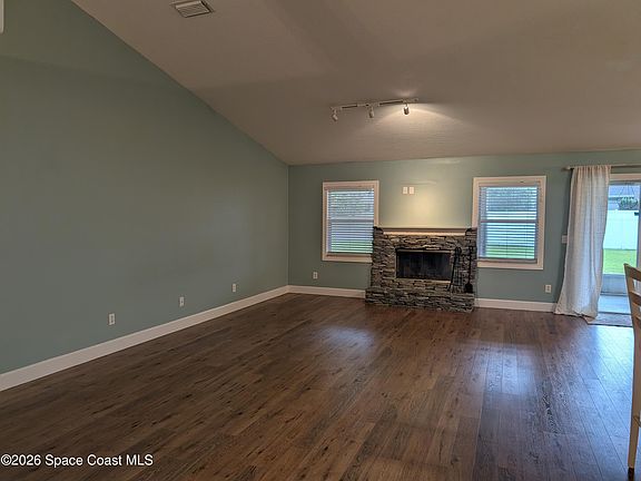 3rd image of 4130 Orion Way