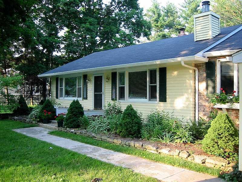 1st image of 9231 Fanchon Dr