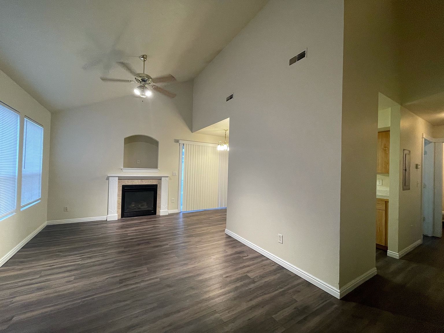 1445 N Bonneville St 103, Nampa, ID 83651 Zillow