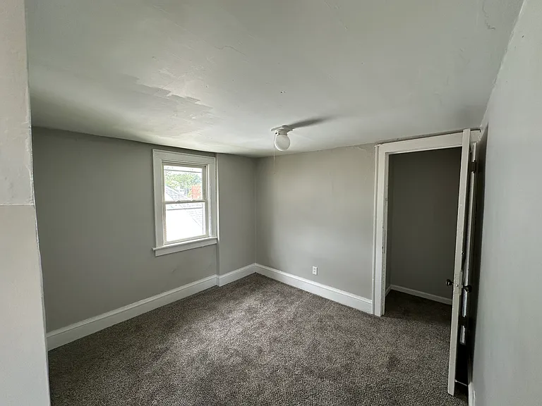 2311 19th St SW #1 — Photo 17