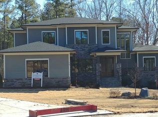 76 Independence Ct, Apex, NC 27523