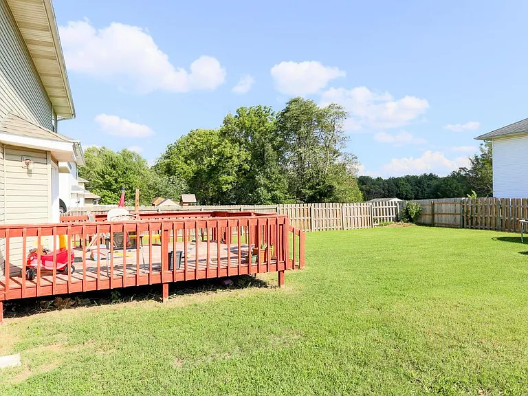 2990 W Highpoint St — Photo 5