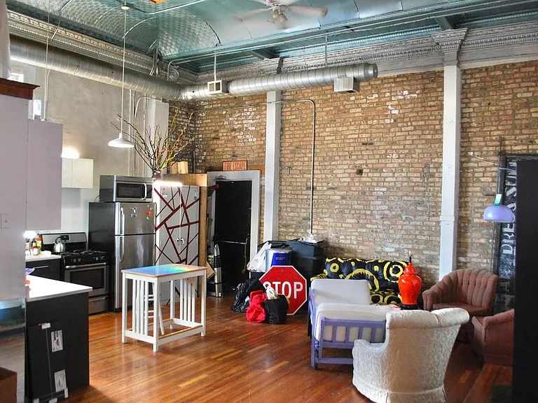 1621 N Kedzie Ave #3 — Photo 7