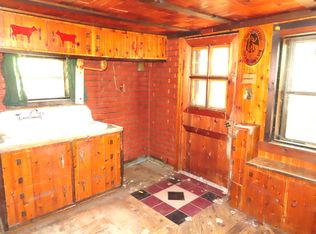 7 Wilson Pond Rd, North Swanzey, NH 03431