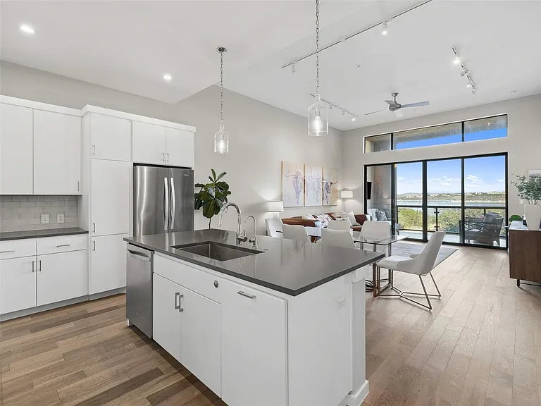 5921 Hi Line Rd #1303 — Photo 15