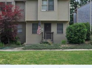 92 Alger Ave #92, East Greenwich, RI 02818
