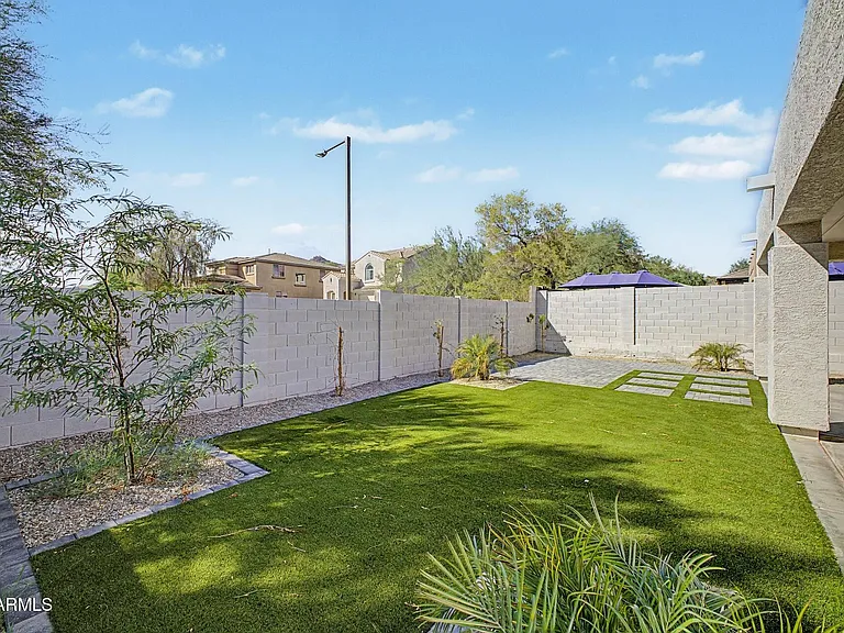 7062 W Andrew Ln — Photo 49