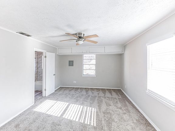4th image of 5636 Helmick Ave