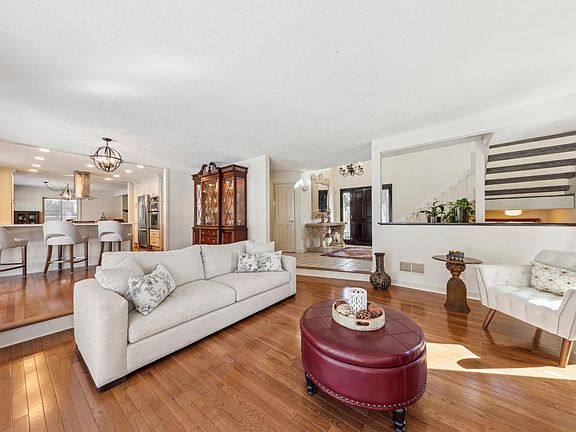 2nd image of 7720 Shaughnessy Rd