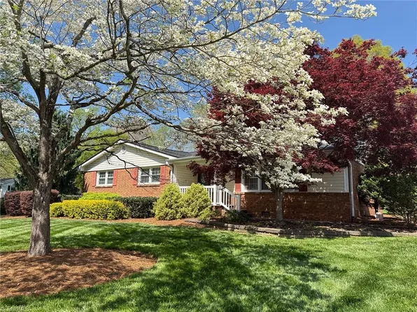 131 Taft St, Eden, NC 27288