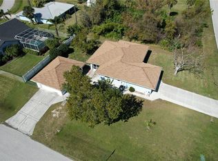 9463 Gulfstream Blvd, Englewood, FL 34224