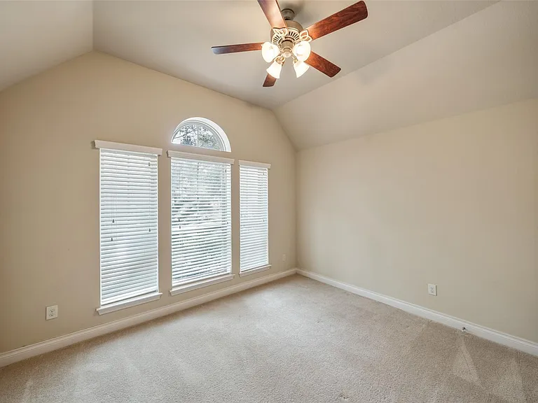 29022 Crested Butte Dr — Photo 13