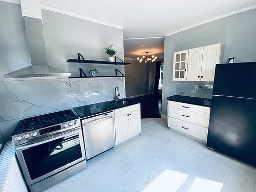 14 Croton Ave #3 Photo 1